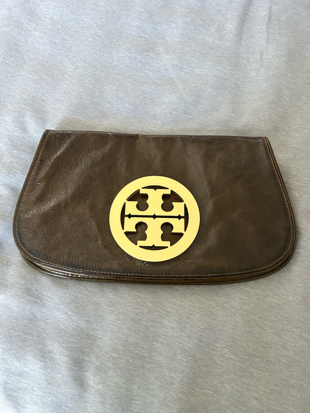 Tory Burch Olive Green Patent Leather Clutch with Gold Logo